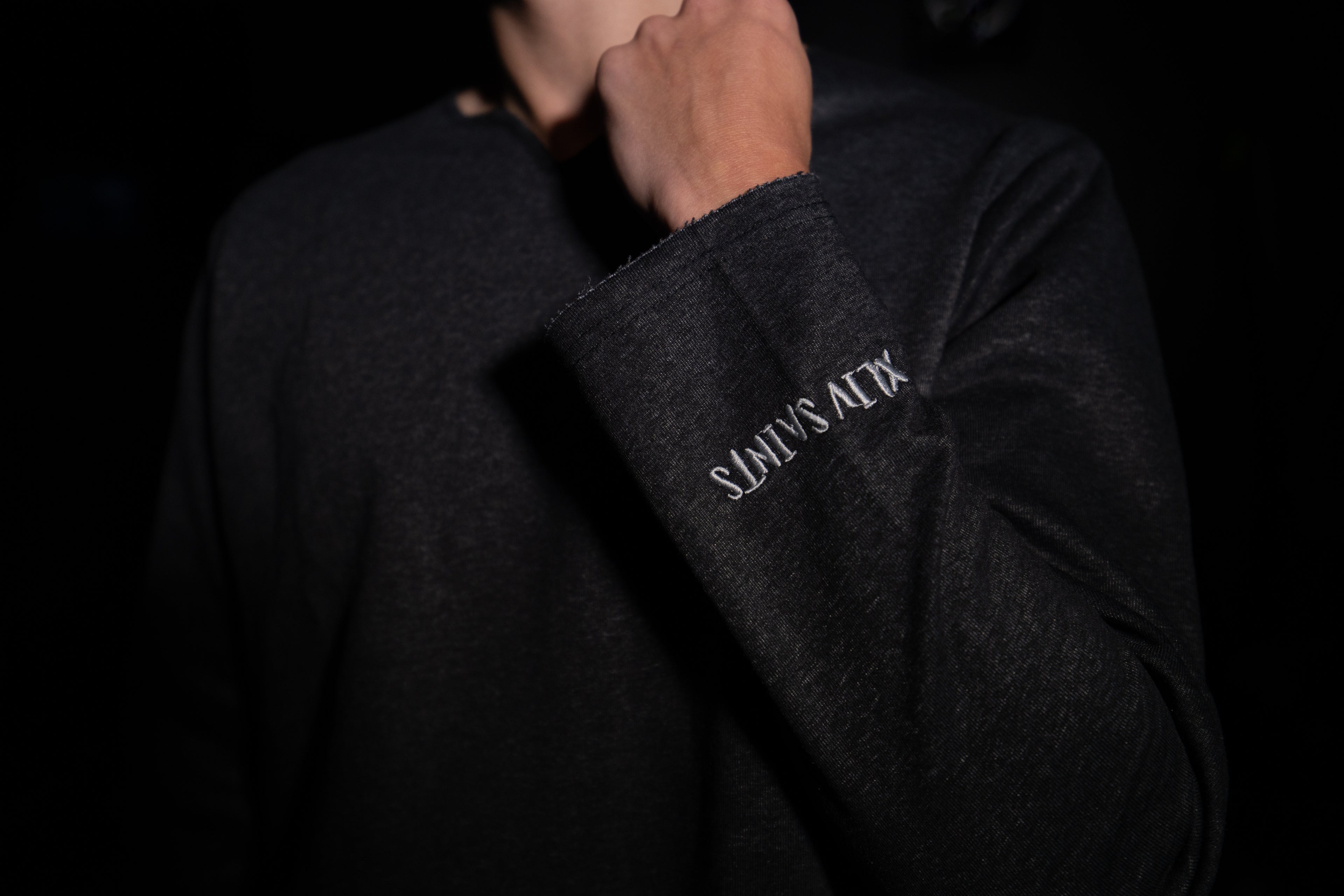 DUST GREY SWEATSHIRT